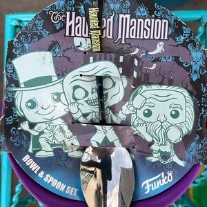 Funko Boxed Bowl & Spoon Set in Teal and Purple Disney Haunted Mansion bowl set